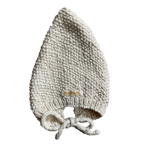 baby bonnet (seed stitch)