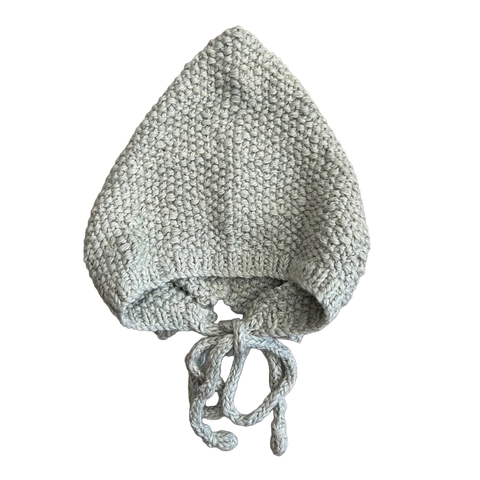 baby bonnet (seed stitch)