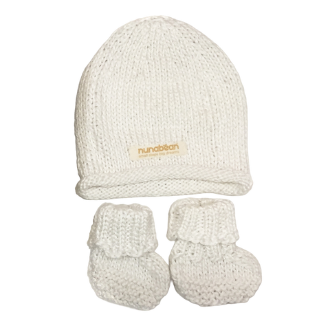 starter set baby beanie and bootie (prem to newborn)